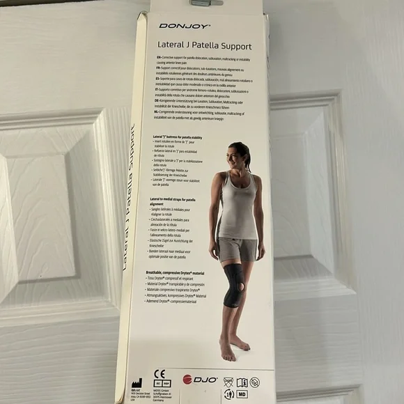 DonJoy Lateral J Patella Support‎ Brace - Black - Picture 2 of 5